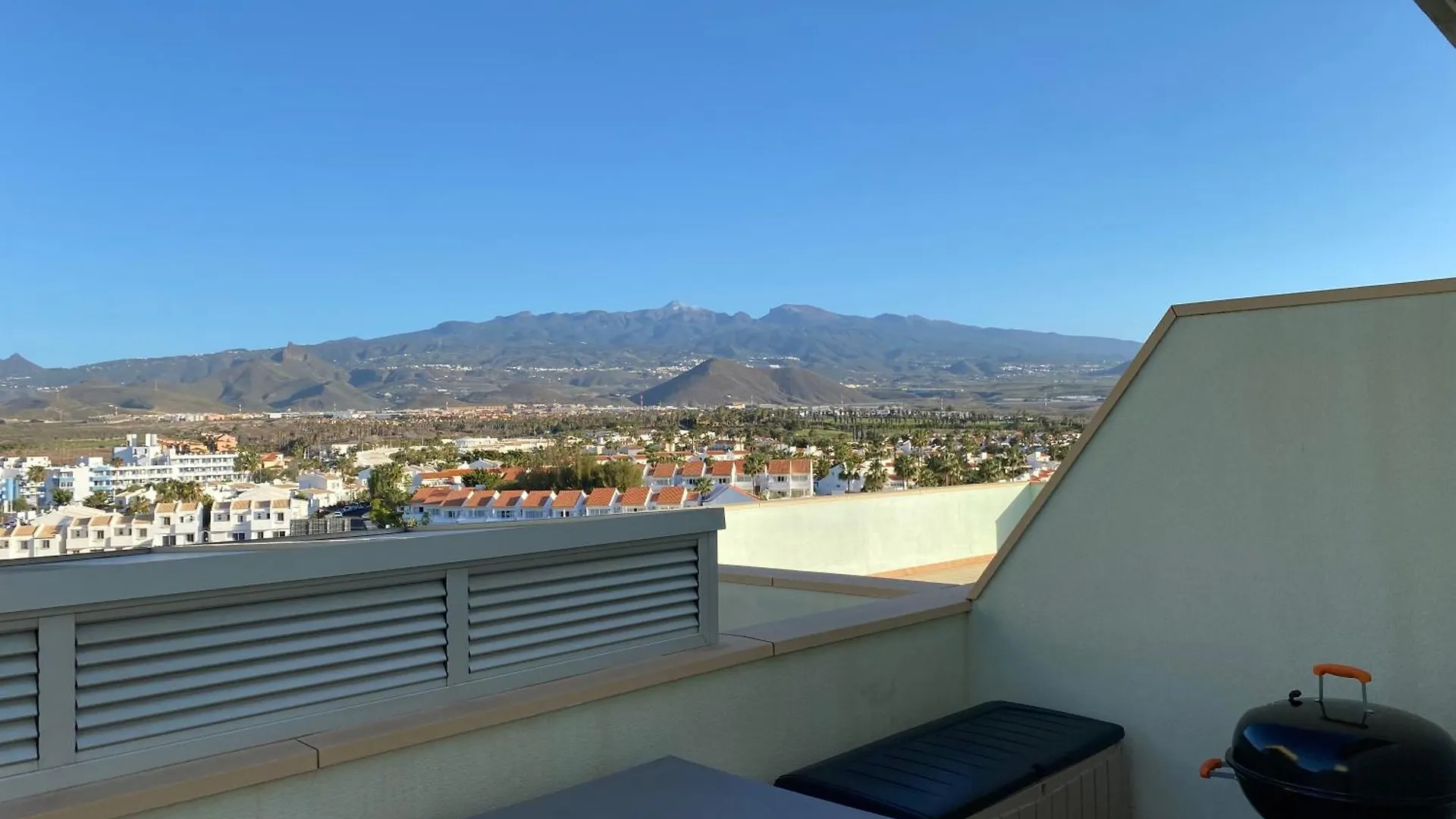 Appartement Casa Doble - Penthouse, Pool, Priv Parking, Fibre Net, Spacious Terrace San Miguel de Abona